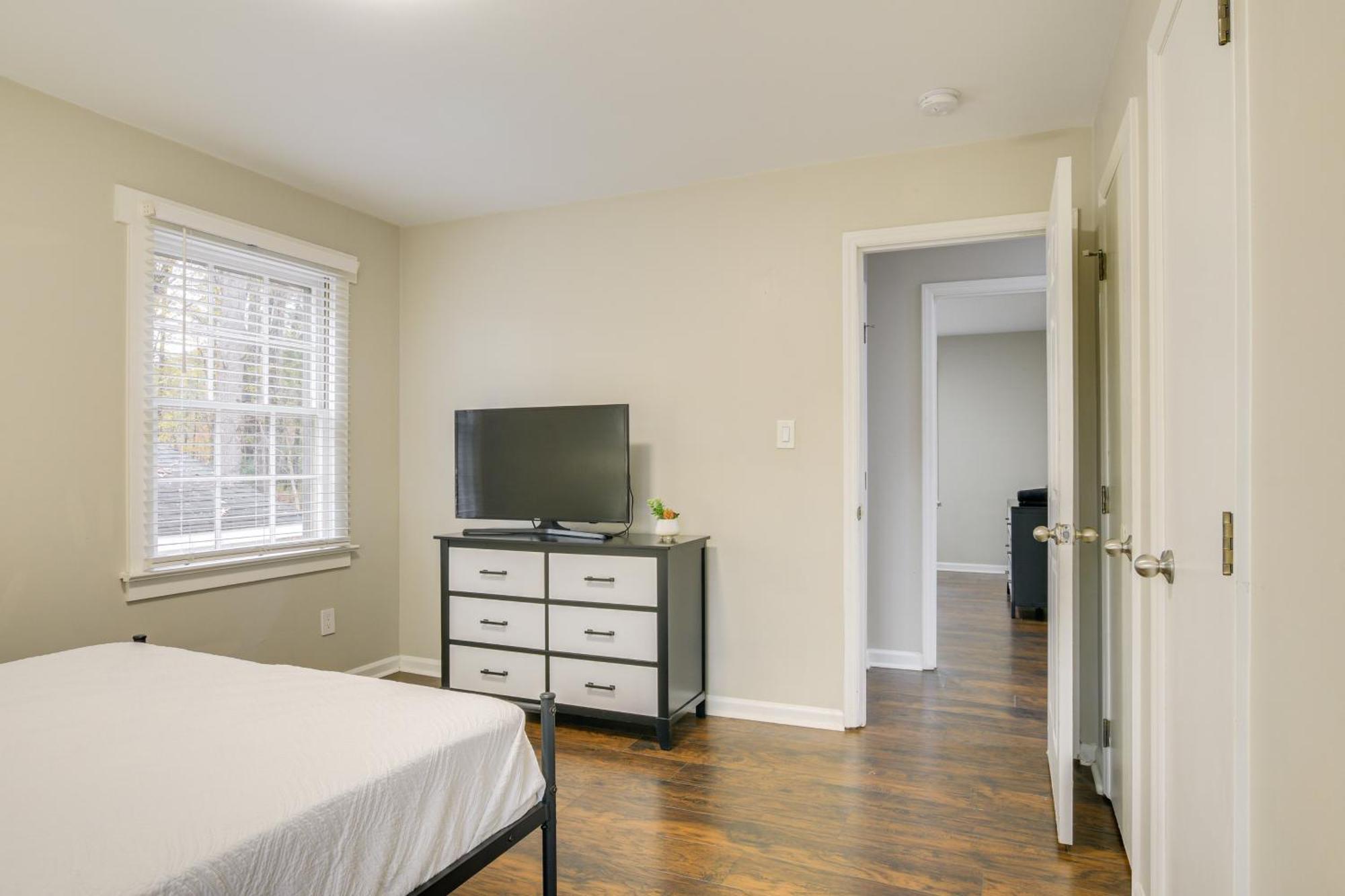 Serene Family Home With Deck In Knightdale! Buitenkant foto